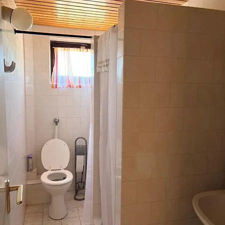 Jesolo Apartmanhaz Lägenhet Balatonkeresztúr